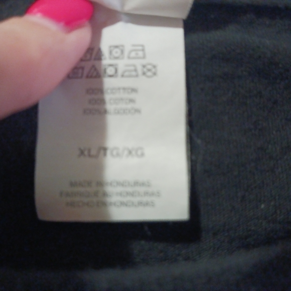 Black Christmas tshirt - Picture 2 of 4